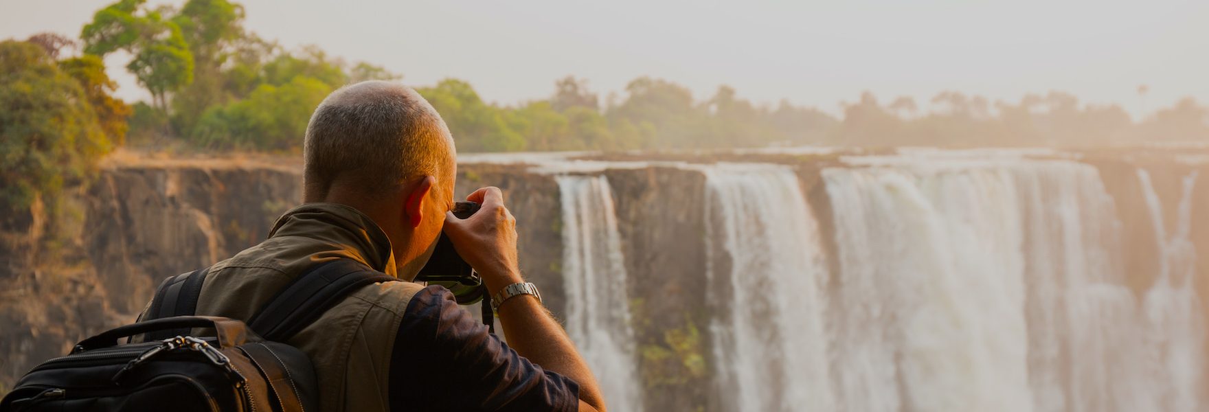 Cataratas Victoria vistas desde arriba — imagen inspiracional del hub de servicios